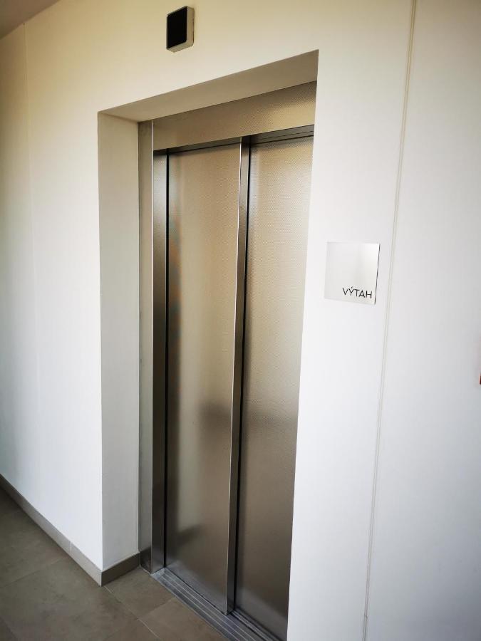 Apartman Mlynska Strouha เปิลเซน ภายนอก รูปภาพ